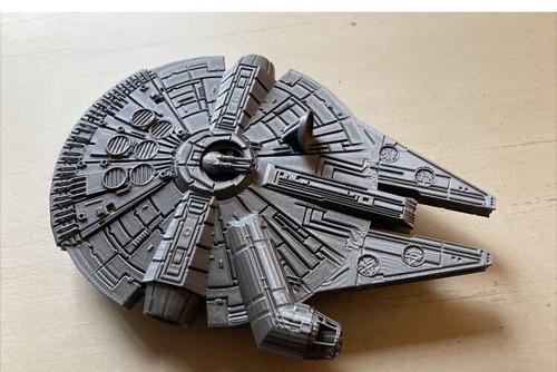 Star wars millennium falcon - wars,